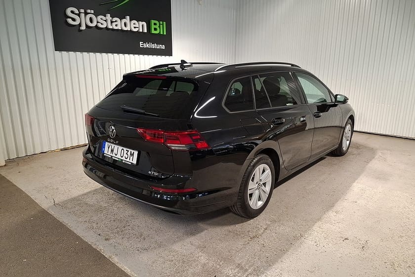 Bild 5 av Volkswagen Golf Sportscombi SC 1.5 eTSI DRAG/VÄRMARE/150 hk/LED/COCKPIT