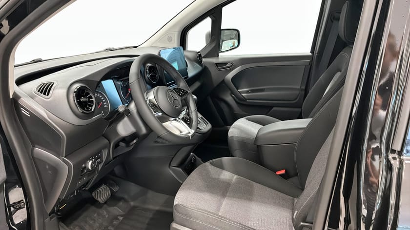 Bild 3 av Mercedes-Benz Citan 112 CDI SKÅP L2 SPECIAL EDITION