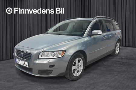 Volvo V50 1,8F *Fint skick/BRA SERVAD/DRAG*