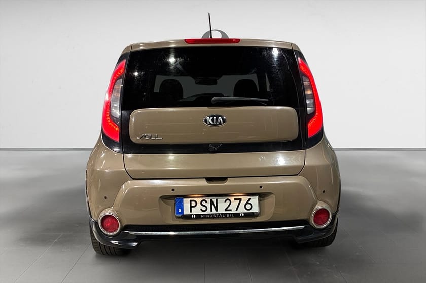 Bild 5 av Kia Soul 1.6 GDI 132 HK GLS PANO PDC M&K 0.56L/MIL 16100MIL 18"