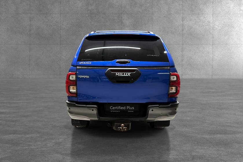 Bilde 4 av Toyota Hilux Dobbelcab 2.8 4WD SR+ Invinsible X, 2.8 l, 204 hk, 3 500 kg,