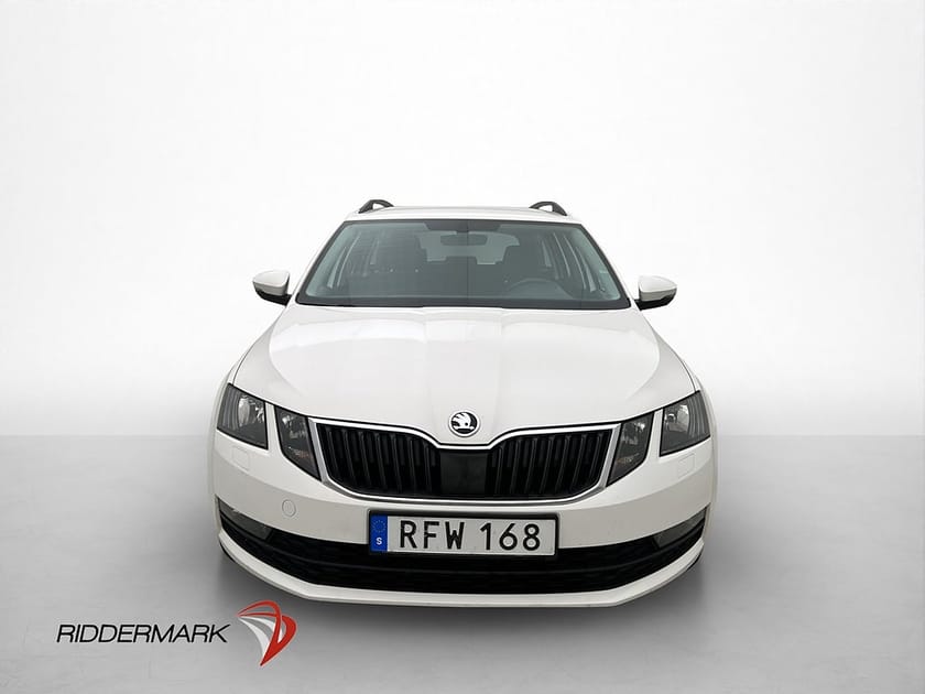 Bild 2 av Škoda Octavia Kombi Skoda Ambition Dragkrok Värmare CarPlay P-Sens