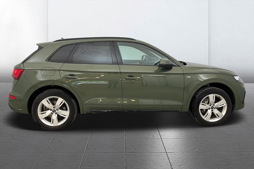 Bild 4 av Audi Q5 55 TFSI e quattro Q S Line Black Apperance+ Matrix Kamera Delläder 367hk