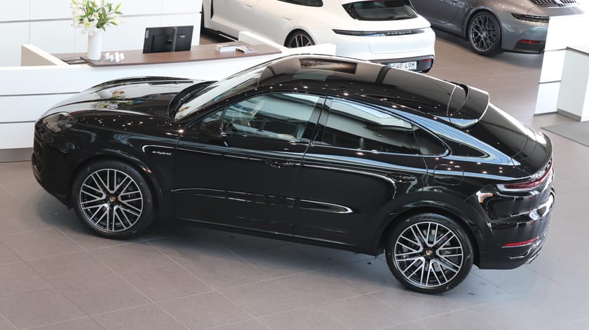 Bild 4 av Porsche Cayenne E-Hybrid Coupé 