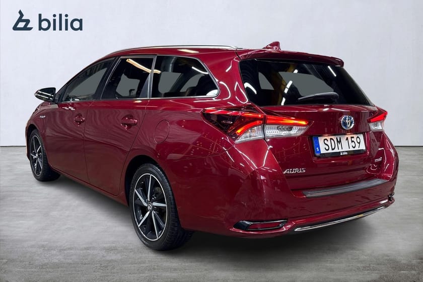 Bild 2 av Toyota Auris Touring Sports Hybrid 1,8 TS INTENSE EDITION Värmare