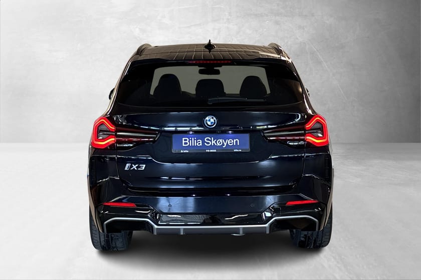 Bilde 4 av BMW iX3 Fully Charged, H/K, Adp-Cruise, ComfAcc, HeadUp