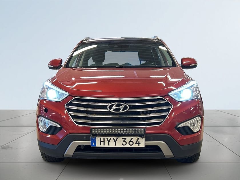 Bild 2 av Hyundai Grand Santa Fe 2.2 CRDi 4WD S&V-däck/Drag/Kamera/Elstol/Navi/7-sits