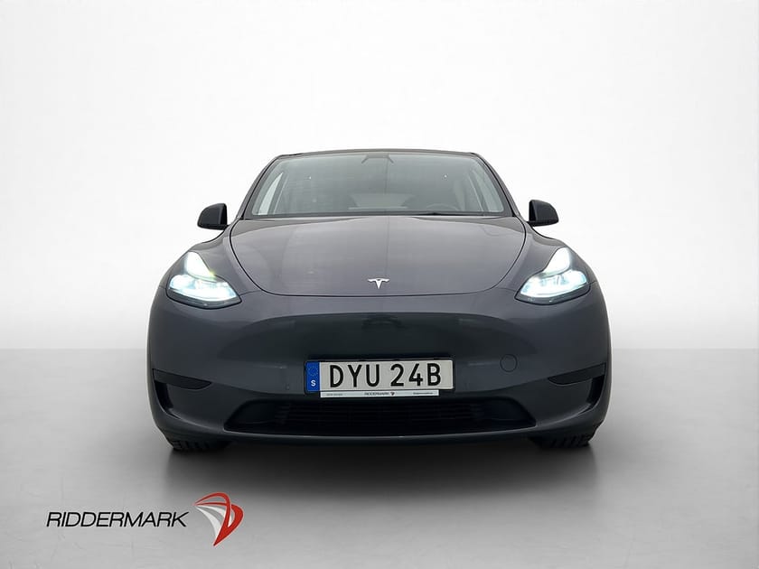 Bild 3 av Tesla Model Y Long Range AWD 514h Drag Pano Värmepump