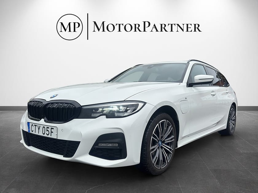 Bild 3 av BMW 330e xDrive Touring Plug-in hybrid M Sport Navi Kamera Drag