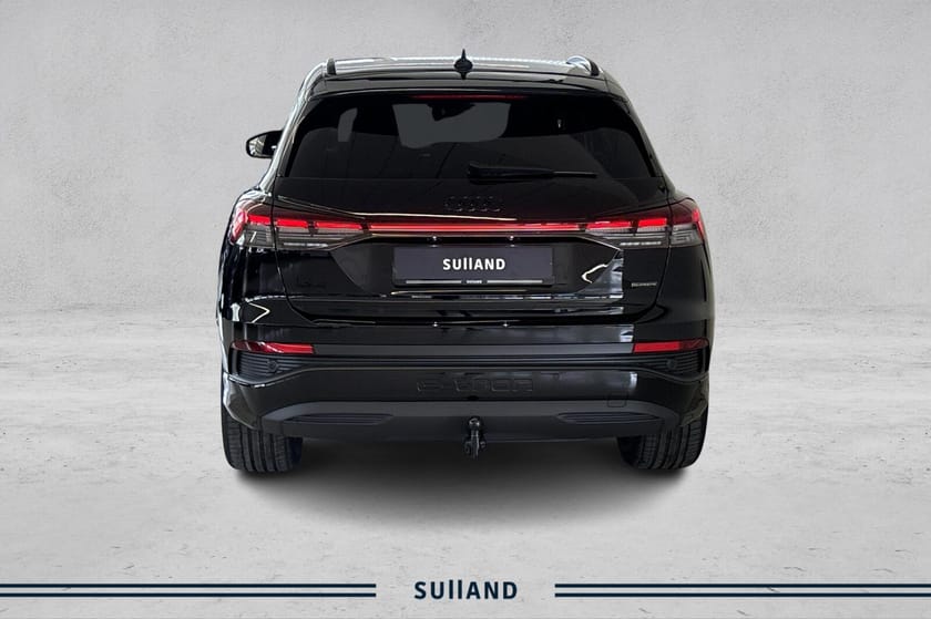 Bilde 4 av Audi Q4 55 e-tron quattro quattr s line pro