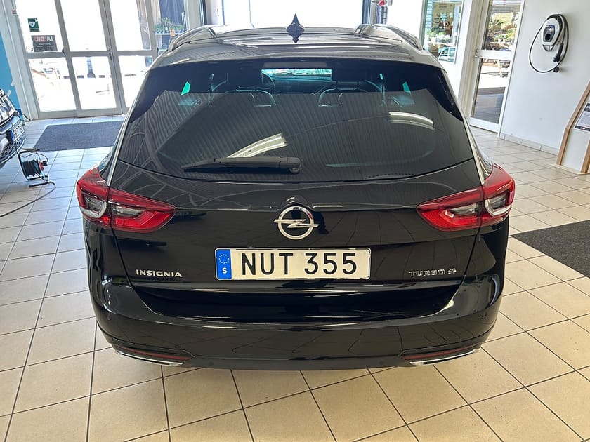 Bild 5 av Opel Insignia Sports Tourer 2.0 Turbo 4x4 Business Euro 6 Med Drag