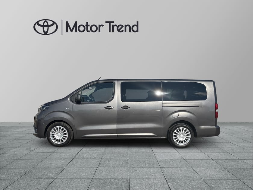 Bild 3 av Toyota Proace Verso SHUTTLE LONG 2,0 D 180 HK S&S
