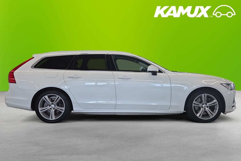 Bild 2 av Volvo V90 T4 Momentum Adv H&K B-Kam Navi P-Värm 190hk