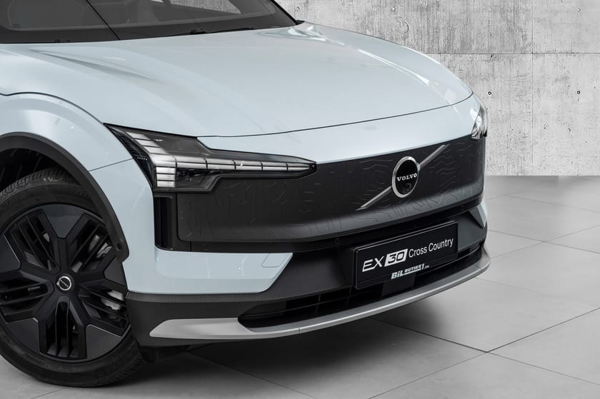 Bilde 2 av Volvo EX30 Cross Country Twin Motor Performance P8 Ultra, 360, H&K, Panorama++