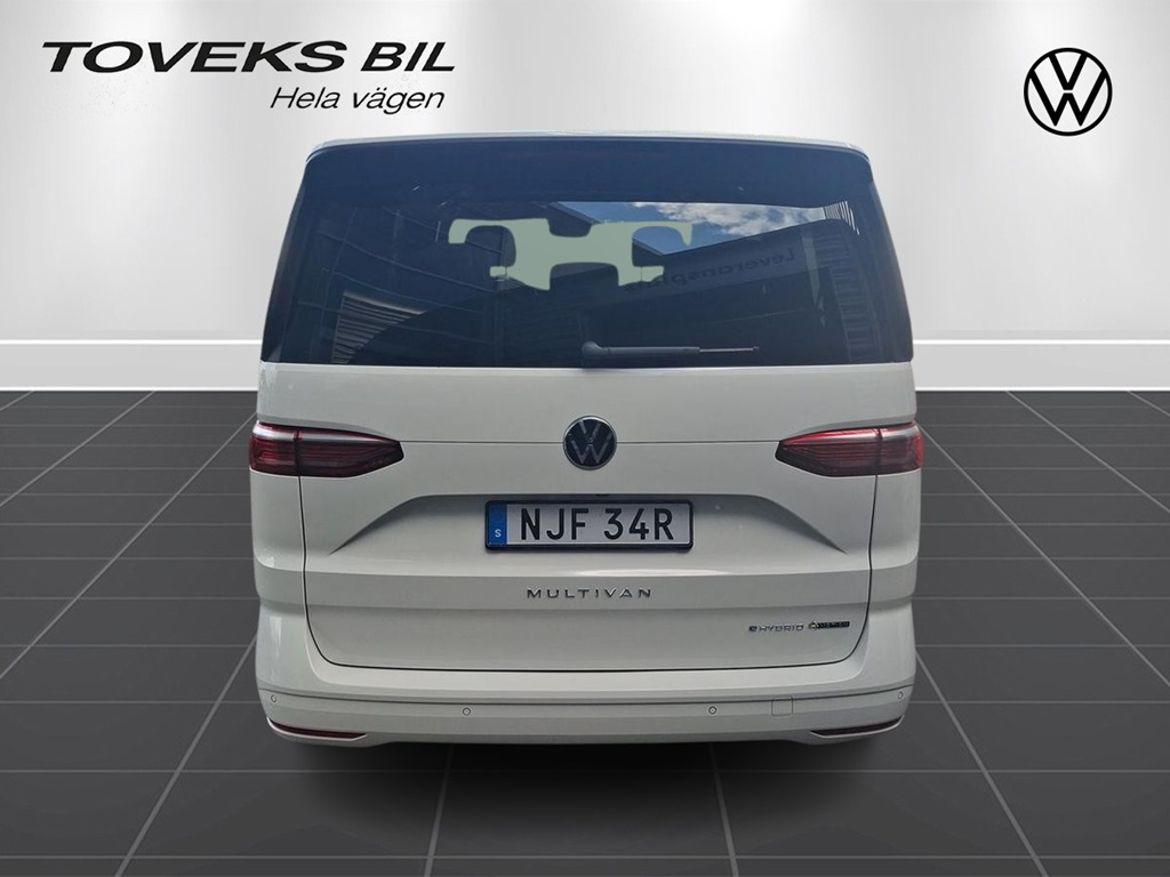 Volkswagen Volkswagen Multivan eHybrid 4M — bild 5