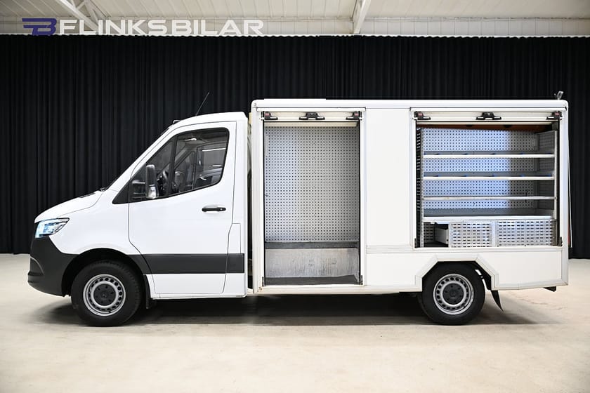Bild 4 av Mercedes-Benz Sprinter 316 CDI Chassi Påbyggt-Skåp|V-Inredd|LED|SeUtr!