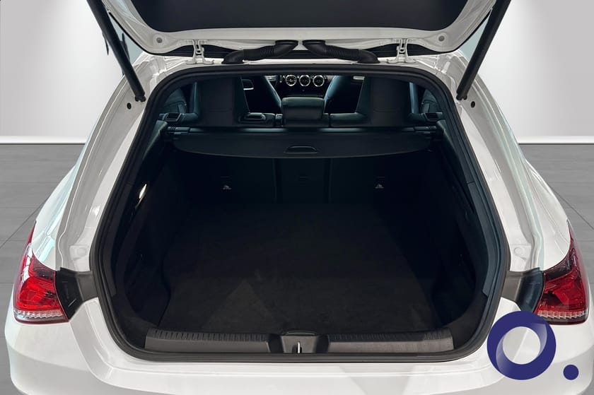 Bilde 5 av Mercedes-Benz CLA 250 e Shooting Brake 250e AMG Premium || Panorama || Keyless || El bakluke