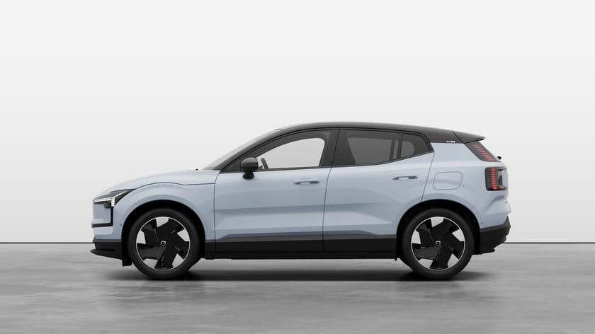 Bilde 4 av Volvo EX30 Twin Motor Performance Ultra PANO|360|PILOT.ASSIST|TONEDE
