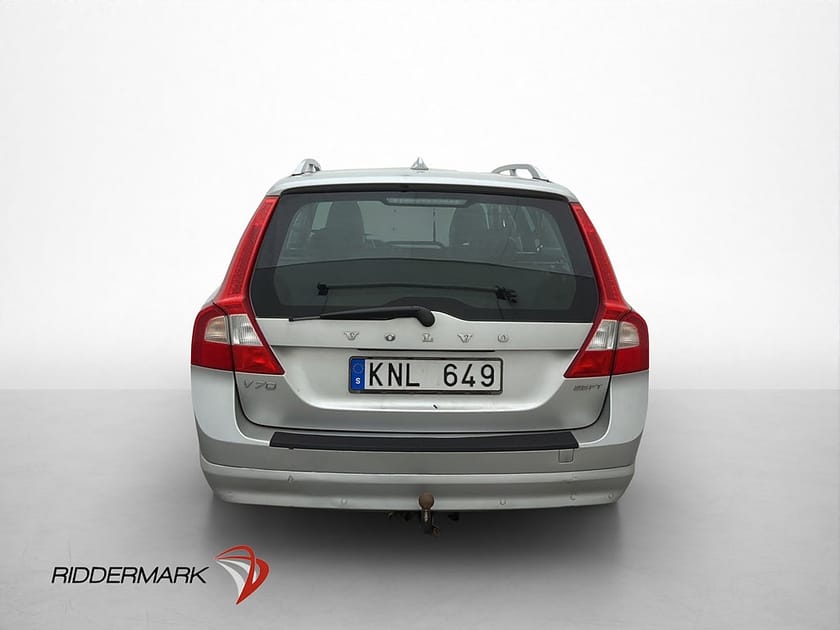 Bild 5 av Volvo V70 2.5 231hk Summum Värmare T-Lucka Dragkrok Skinn