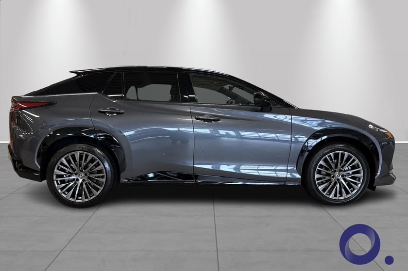 Bilde 4 av Lexus RZ 450e AWD Executive Bitone