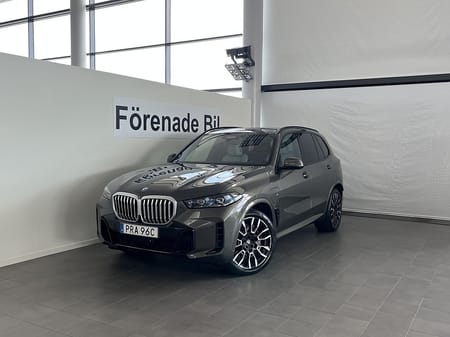 BMW X5 xDrive50e 3,95 ränta M Sport H/K Panorama ComfortAccess