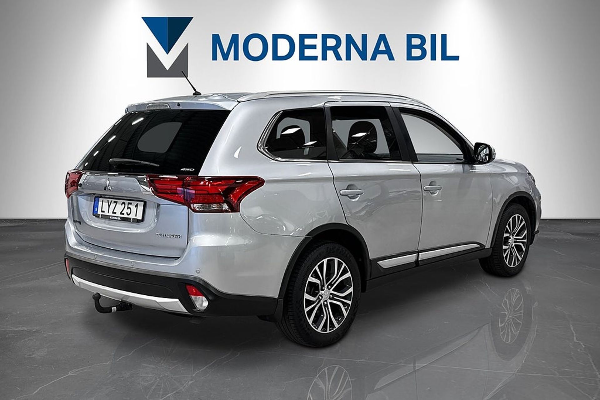 Mitsubishi Outlander 2016, bild 6/10