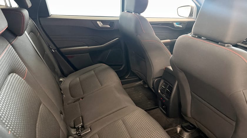 Bild 5 av Ford Kuga Plug-In Hybrid ST-Line 225hk | LED-Ramp |