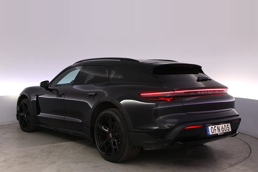 Bild 4 av Porsche Taycan 4 Cross Turismo DD Sport Chrono Pano BOSE BSM
