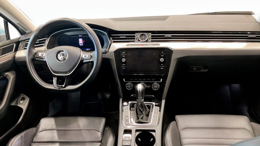 Bild 4 av Volkswagen Passat Sportscombi 2.0 TSI, 220hk, |Drag|Backk|Carplay