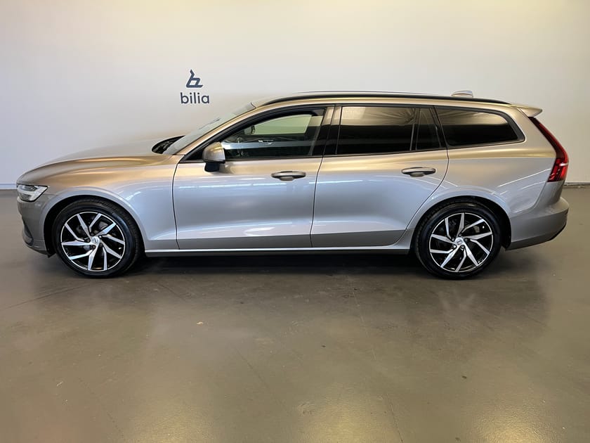 Bild 2 av Volvo V60 D3 Momentum SE II/ Dragkrok/ Navigation/ 10.000kr Tillbehör/