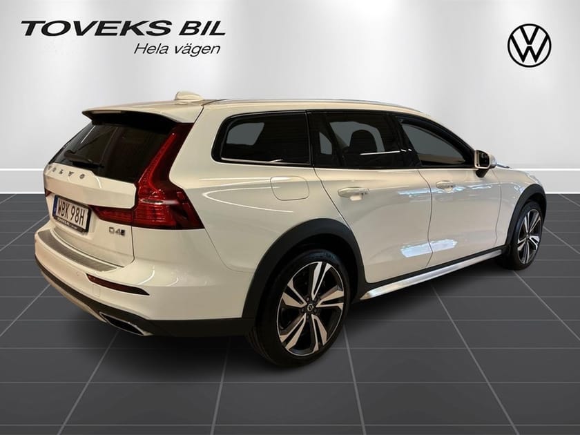 Bild 3 av Volvo V60 Cross Country D4 AWD Momentum DRAG