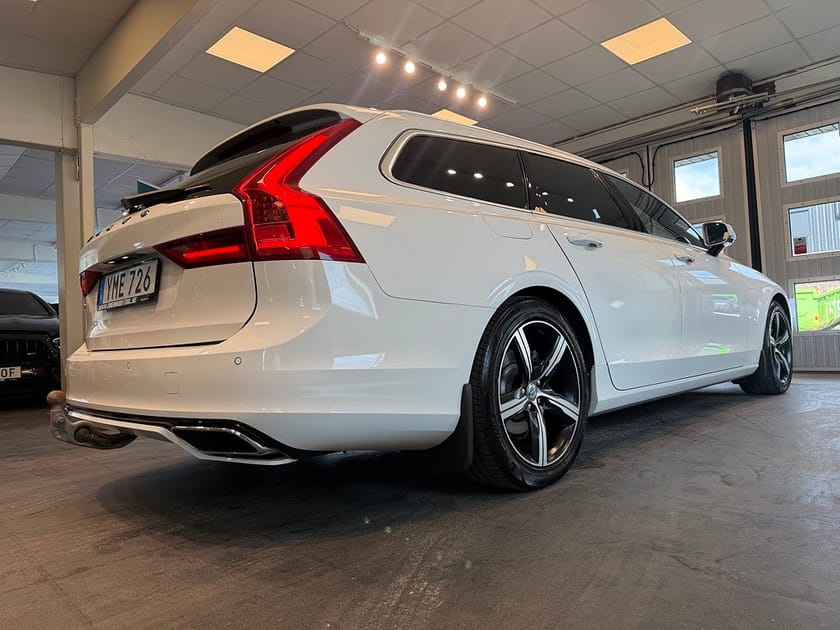 Bild 4 av Volvo V90 D3 AWD Geartronic R-Design Drag Gps Värmare Kamrem bytt