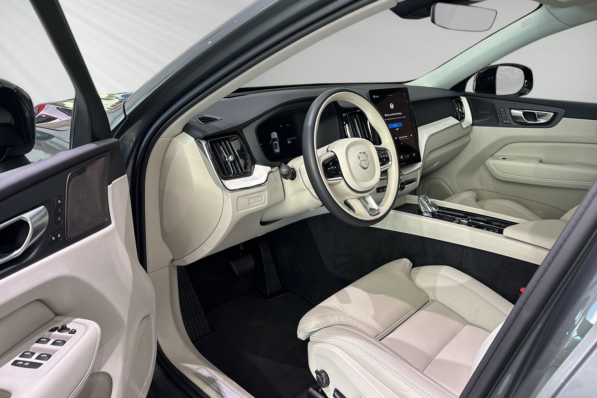Volvo XC60 T8 Ultra Dark 2026, bild 7/10