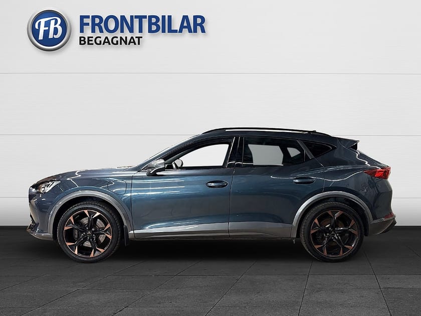 Bild 5 av CUPRA Formentor VZ e-Hybrid /Adaptfar/Drag/Förarassistanspaket XL/245hk