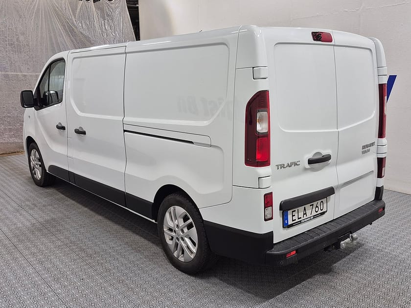 Bild 5 av Renault Trafic Skåpbil LÅNGT SKÅP Dubbla skjutdörrrar dCi 125HK