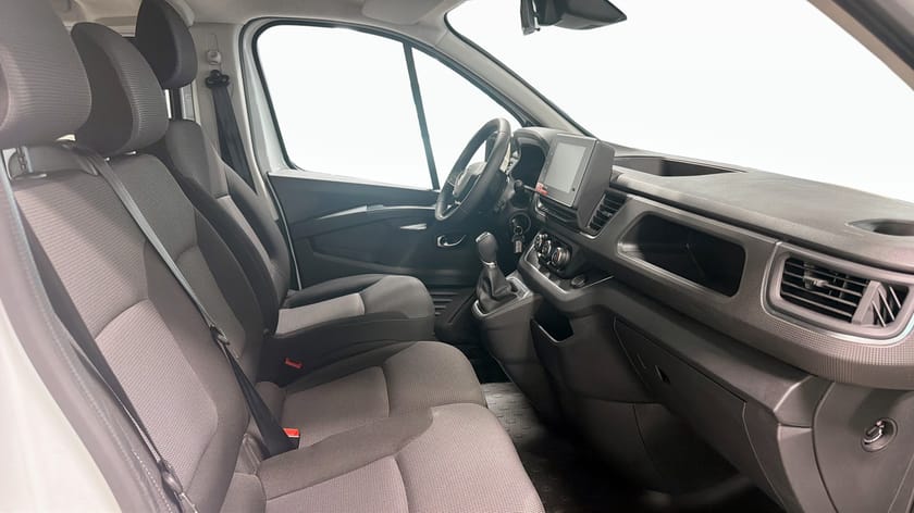 Bild 3 av Renault Trafic Passenger L2 L2H1 *Auto *9-sits *MOMS