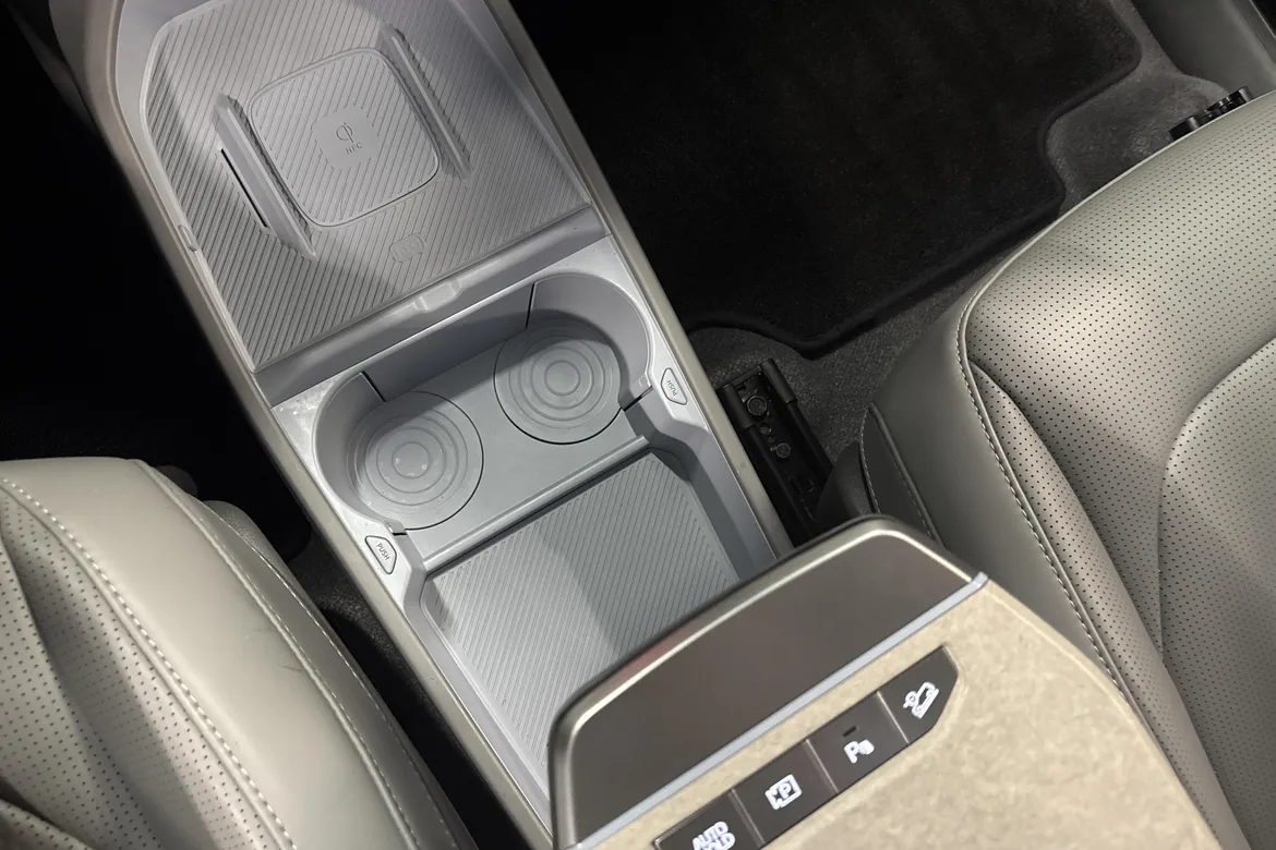 picture of a car