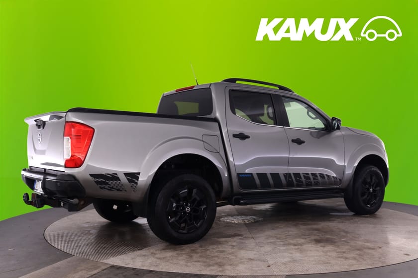 Bild 2 av Nissan Navara Dubbelhytt 2.3 dCi 4WD 190hk TEKNA 360 Drag Värm Navi Taklucka Flaklock