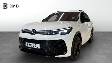 Volkswagen Tiguan R-Line Black Drag/Värmare/B-Kamera