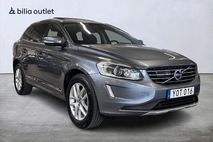 Bild 4 av Volvo XC60 D4 AWD aut Classic Summum 190hk Pano Navi Drag B-kamera