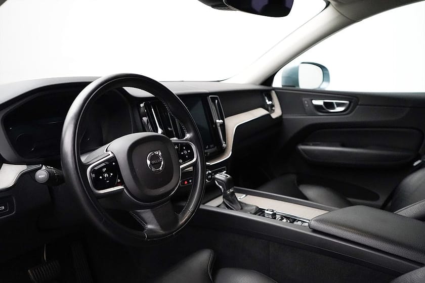 Bild 5 av Volvo XC60 D4 AWD / 190hk / Inscription / Värmare / Drag