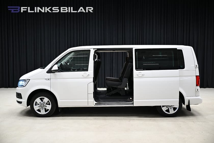 Bild 4 av Volkswagen Caravelle 4Motion DSG 204HK L2|8-Sits|Dubbeldörr|LED|
