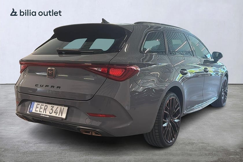 Bild 4 av CUPRA Leon Sportstourer e-Hybrid B-kamera Dragkrok Carplay