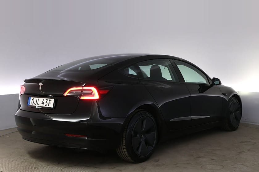 Bild 5 av Tesla Model 3 Long Range AWD Autopilot Panorama