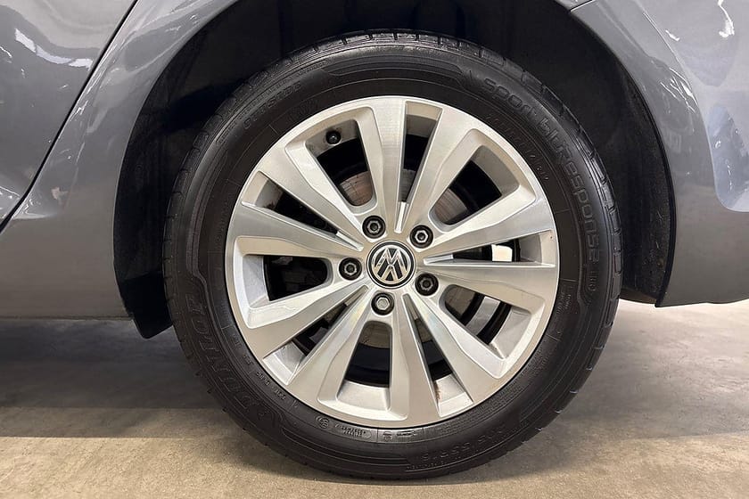 Bild 5 av Volkswagen Golf Sportscombi 1.5 TSI / Backkamera / CarPlay / Dragkrok