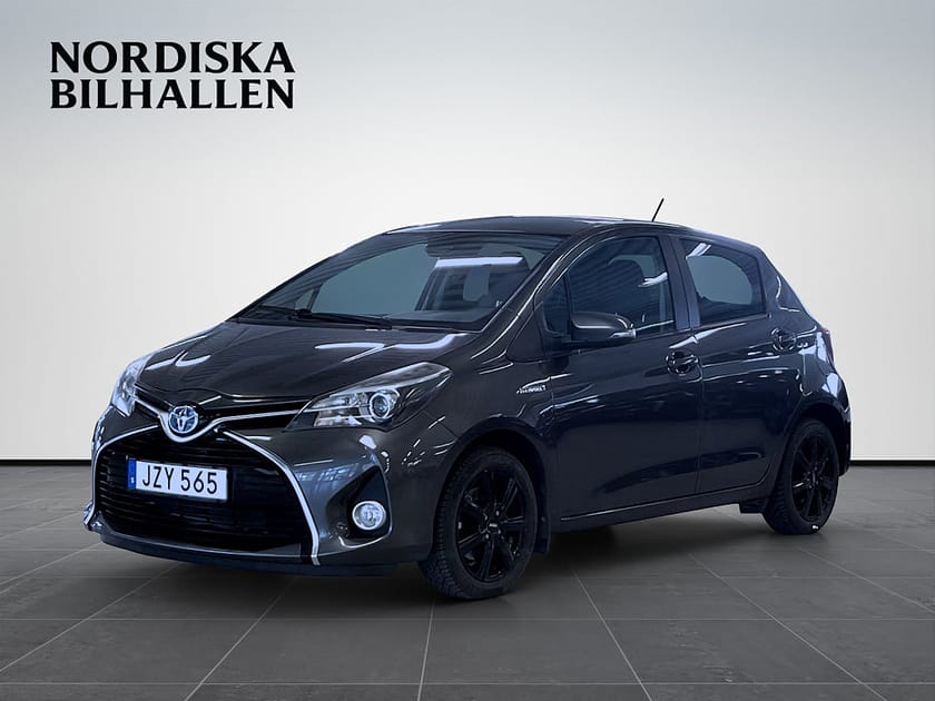 Bild 3 av Toyota Yaris Hybrid e-CVT Active, Edition Feel Backkamera Värmare