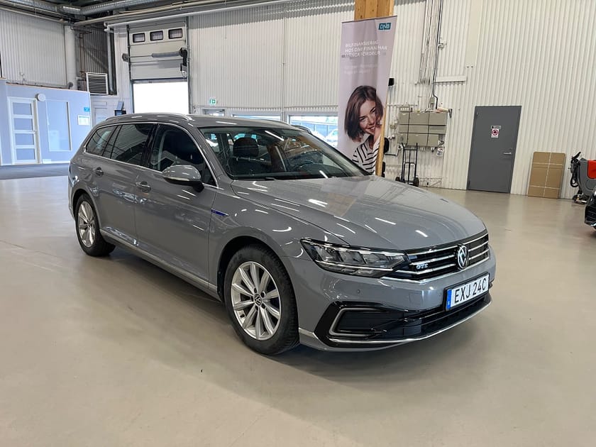 Bild 3 av Volkswagen Passat Sportscombi GTE LADDHYBRID 1.4 TSI AUT (drag+värmare)