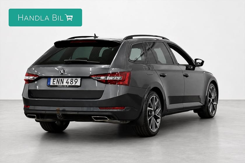 Bild 5 av Škoda Superb Kombi 2.0 TSI 4x4 Aut Sportline B-kam AdaptivF Navi Drag 280hk