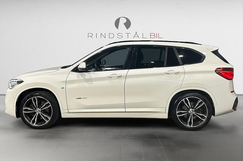 Bild 4 av BMW X1 xDrive20d Steptronic 190 HK AUT M-SPORT NAVI H&K DRAG 19"