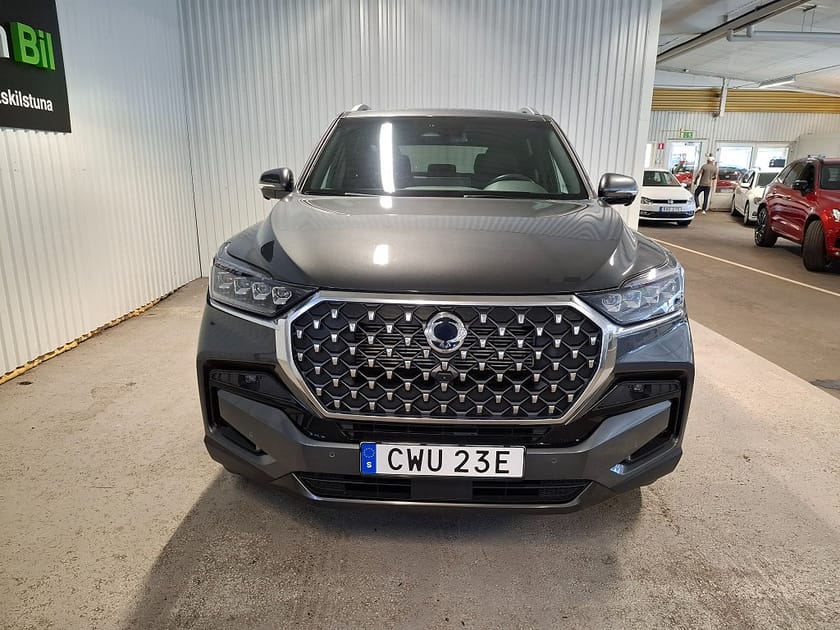 Bild 2 av KGM Rexton 2.2 e-XDi 4WD fr 3.99% Nav Läder Led Android AppleCarpl